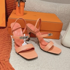 Hermes Sandals